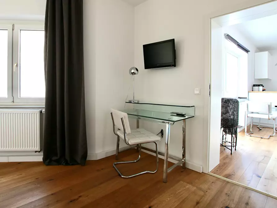 Immagine 9 di Appartamento in affitto  in Roonstraße a Köln