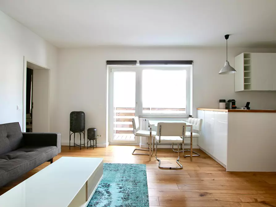 Immagine 2 di Appartamento in affitto  in Roonstraße a Köln