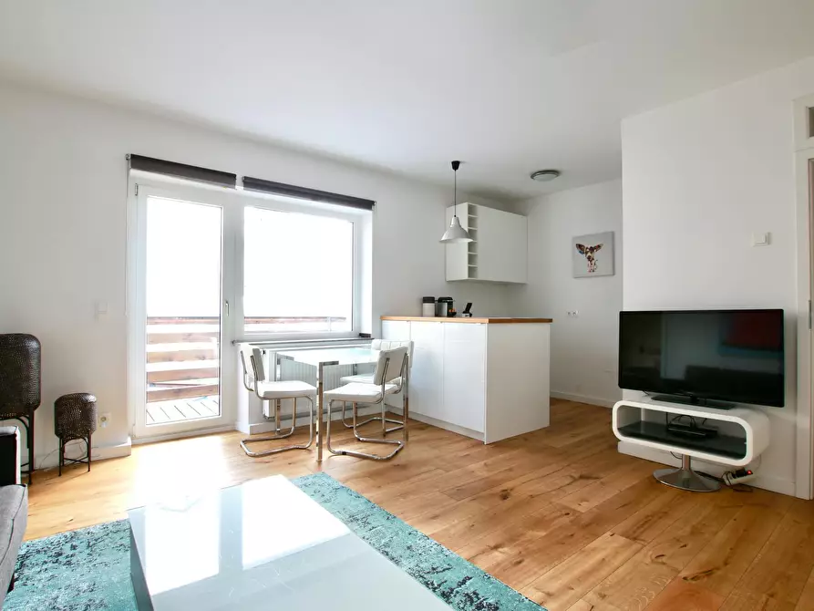 Immagine 3 di Appartamento in affitto  in Roonstraße a Köln