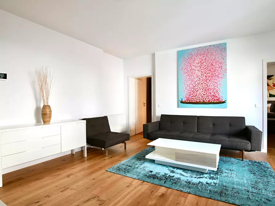 Immagine 7 di Appartamento in affitto  in Roonstraße a Köln