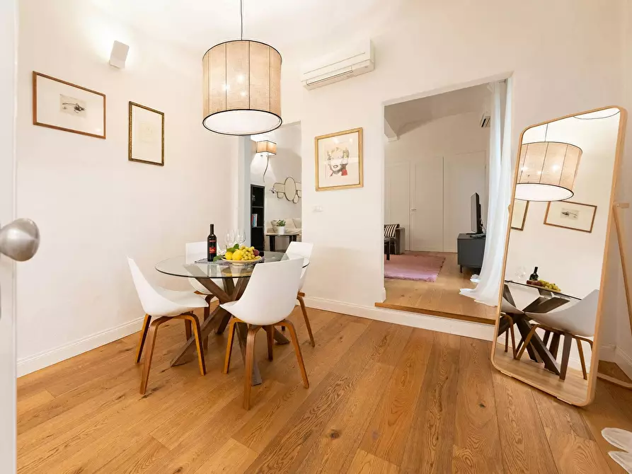 Immagine 4 di Appartamento in affitto  in Via dè Tornabuoni a Firenze