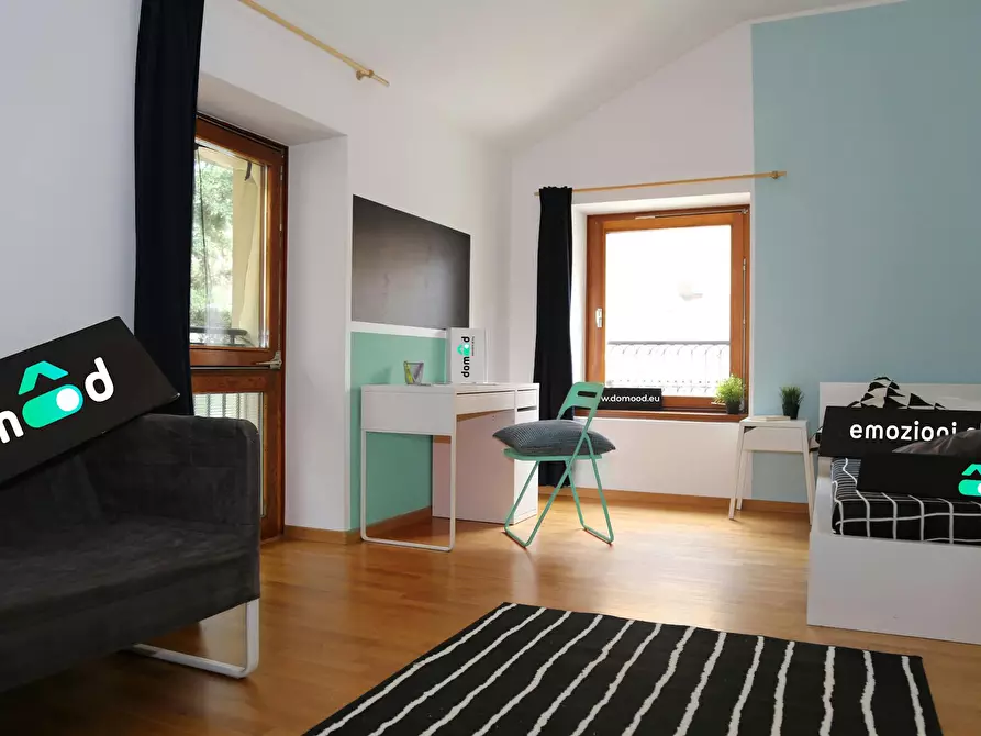 Immagine 3 di Camera in affitto  in Via delle Orfane a Trento