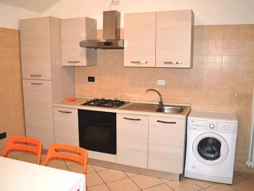 Immagine 5 di Camera in affitto  in Via delle Orfane a Trento