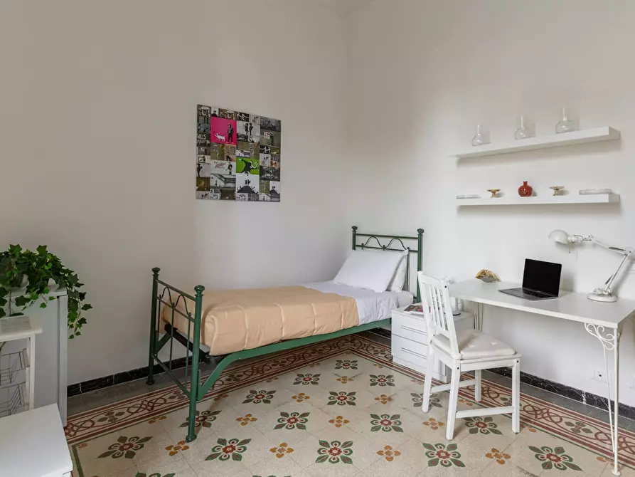 Immagine 5 di Camera in affitto  in Viale dei Cadorna a Firenze