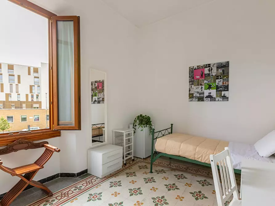 Immagine 2 di Camera in affitto  in Viale dei Cadorna a Firenze