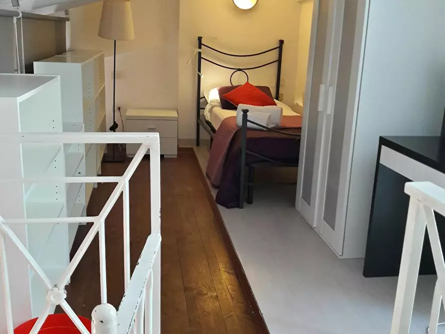 Immagine 6 di Camera in affitto  in Via Sant'Agostino a Firenze