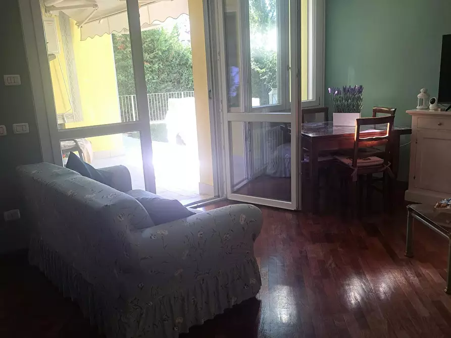 Immagine 6 di Camera in affitto  in Via Mantova a Parma