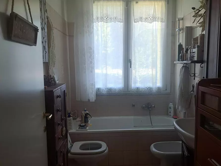 Immagine 3 di Camera in affitto  in Via Mantova a Parma