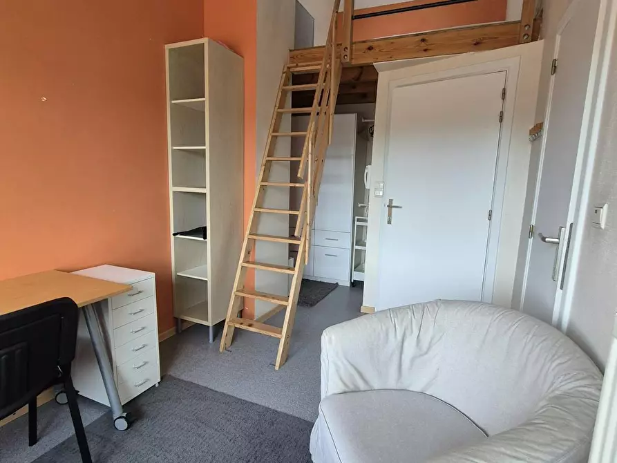 Immagine 2 di Camera in affitto  in Rue Darchis a Rocourt