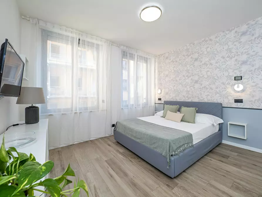 Immagine 1 di Appartamento in affitto  in Piazzale Luigi Cadorna a Milano