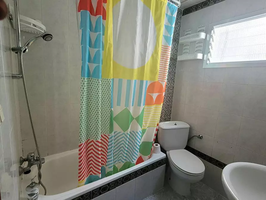 Immagine 4 di Camera in affitto  in Calle Coimbra a Sevilla