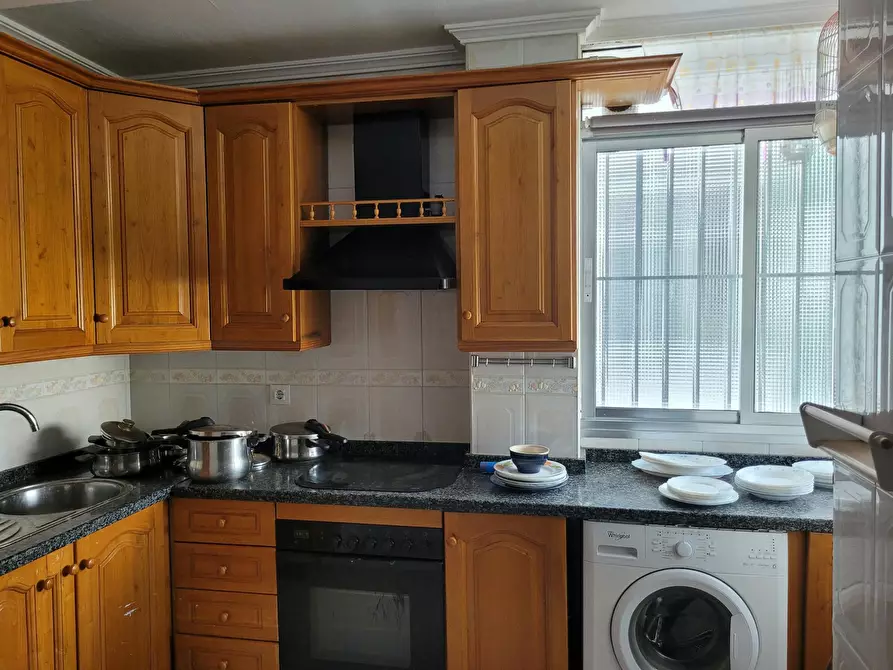 Immagine 5 di Camera in affitto  in Calle Coimbra a Sevilla