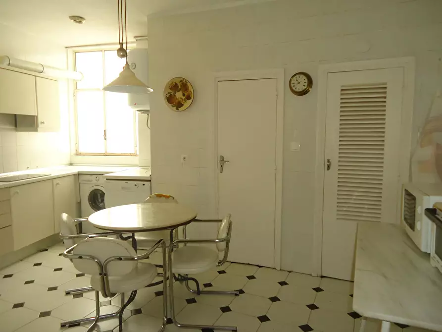 Immagine 10 di Camera in affitto  in Avenida del Gran Capitán a Cordoba