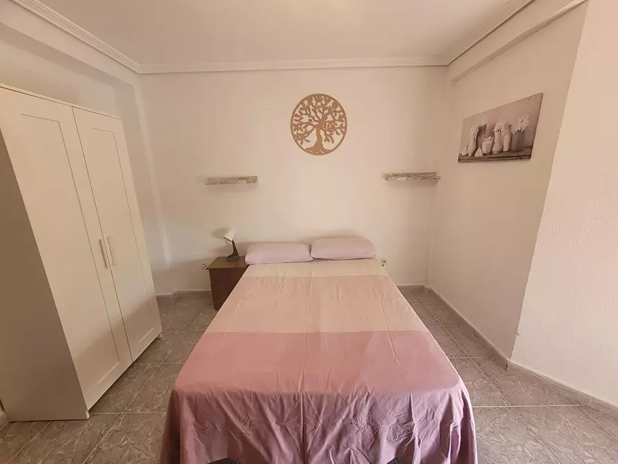 Immagine 7 di Camera in affitto  in Calle Coimbra a Sevilla