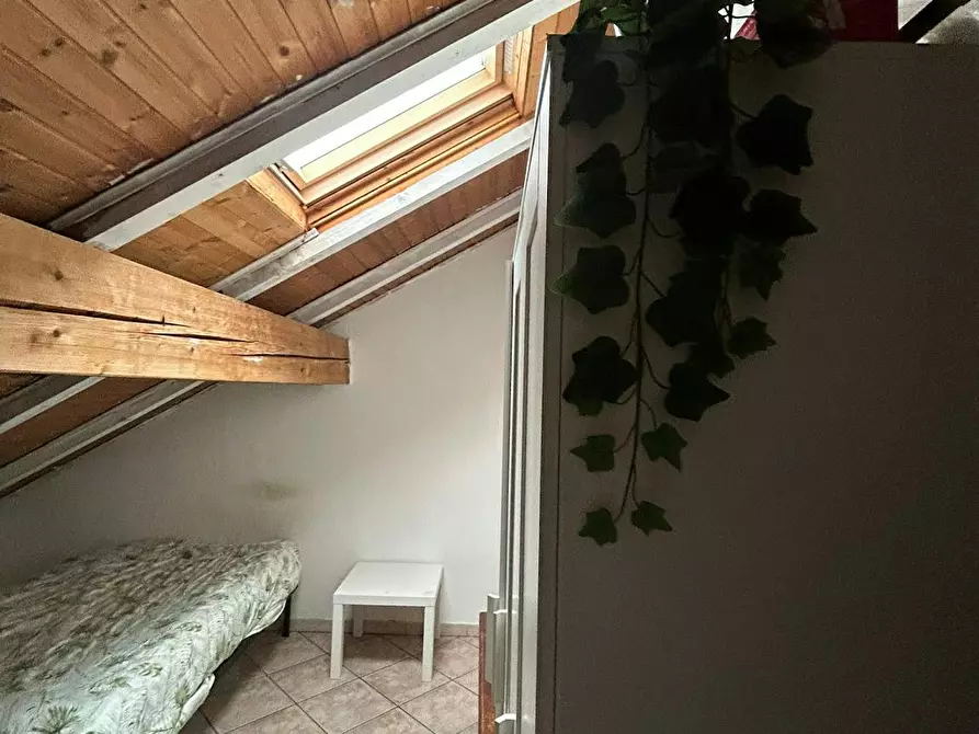 Immagine 2 di Camera in affitto  in Via del Ronco a San Donato Milanese