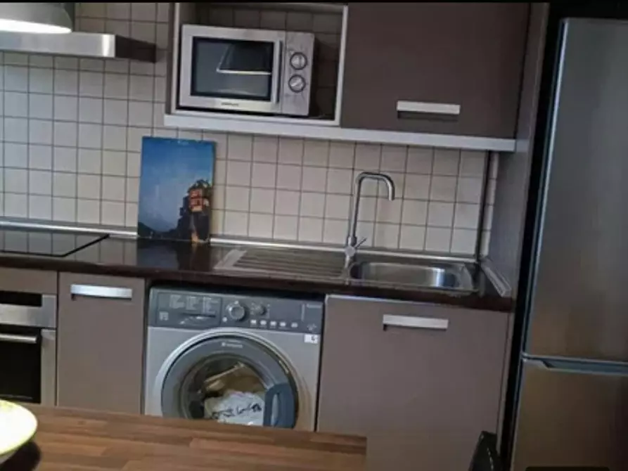 Immagine 3 di Camera in affitto  in Calle del Mesón de Paredes a Madrid