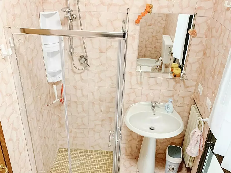 Immagine 7 di Camera in affitto  in Via Goffredo Mameli a Verona