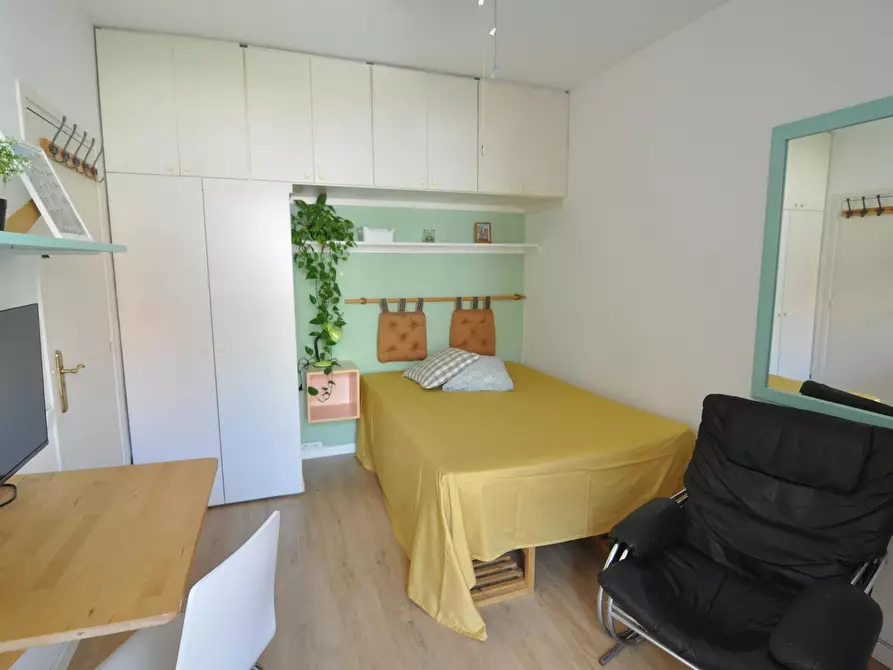 Immagine 1 di Camera in affitto  in Carrer de Sicília a Barcelona