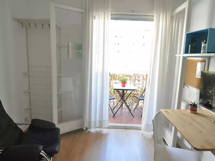 Immagine 4 di Camera in affitto  in Carrer de Sicília a Barcelona