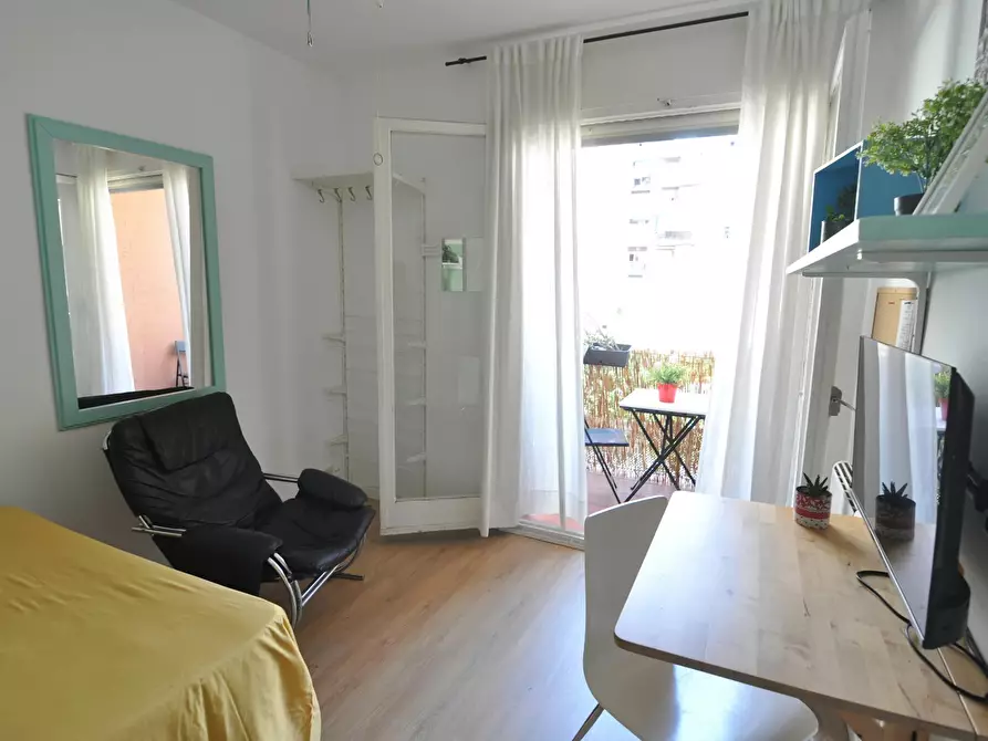 Immagine 2 di Camera in affitto  in Carrer de Sicília a Barcelona