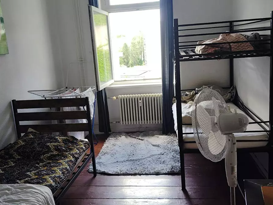 Immagine 1 di Camera condivisa in affitto  in Zwiestädter Straße a Berlin