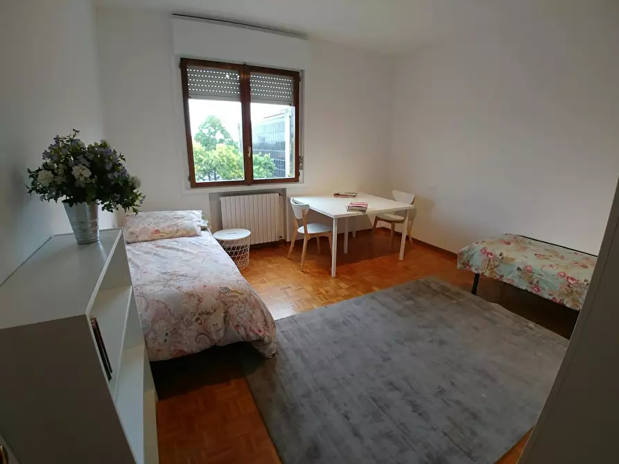 Immagine 8 di Camera condivisa in affitto  in Via Luigi Pellizzo a Padova