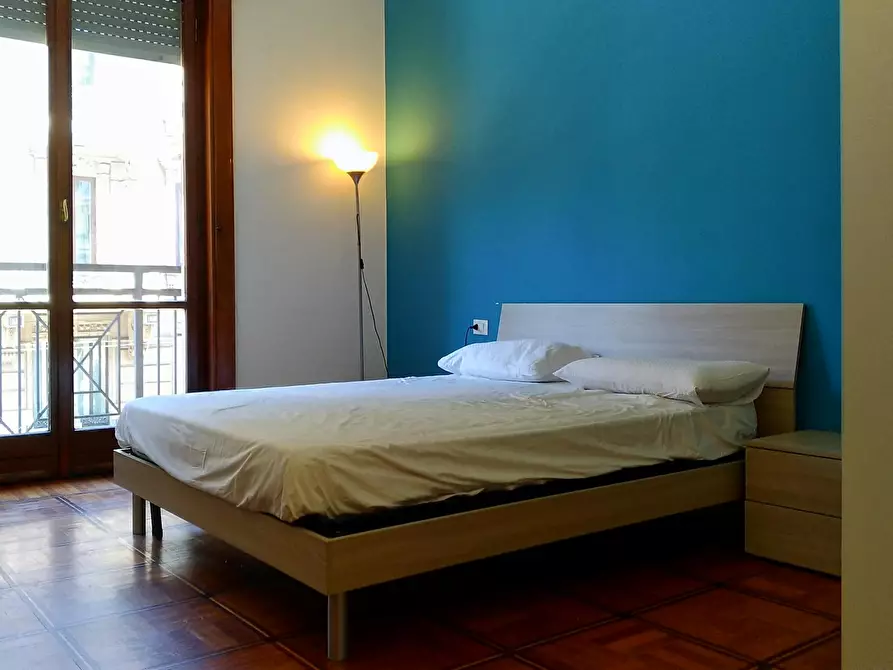 Immagine 4 di Camera in affitto  in Via Giosuè Carducci a Milano