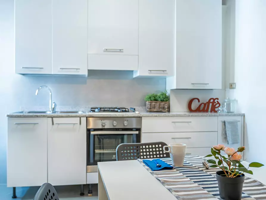 Immagine 7 di Camera in affitto  in Via Gemona a Udine