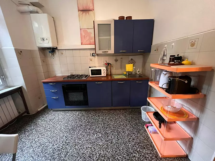 Immagine 6 di Camera in affitto  in Via Venezia a Genova