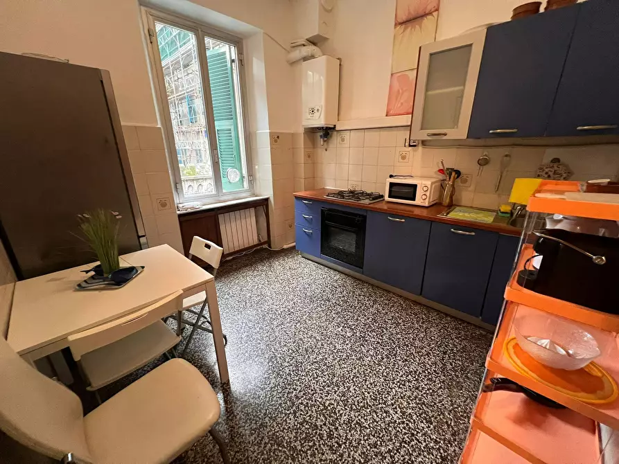 Immagine 5 di Camera in affitto  in Via Venezia a Genova