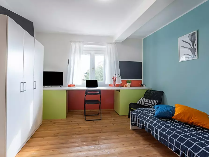 Immagine 2 di Camera in affitto  in Via Gemona a Udine