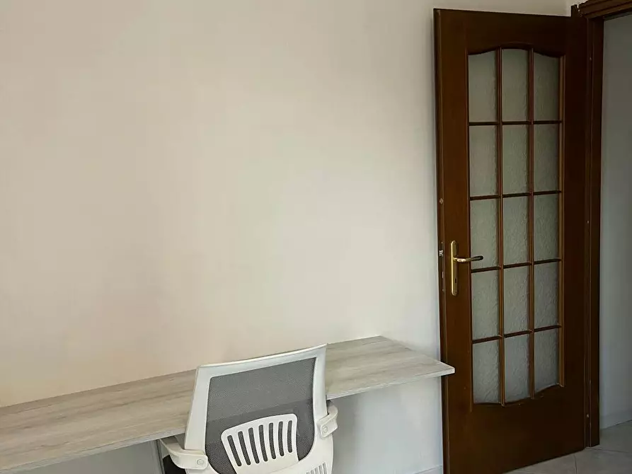 Immagine 3 di Camera in affitto  in Via Bernardino Verro a Milano