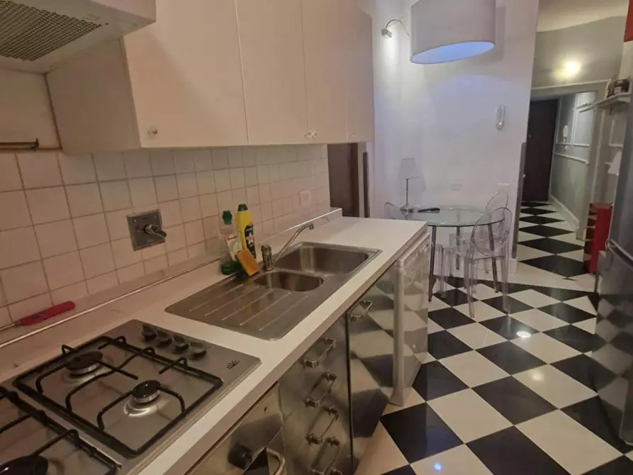 Immagine 10 di Camera condivisa in affitto  in Via dei Serragli a Firenze