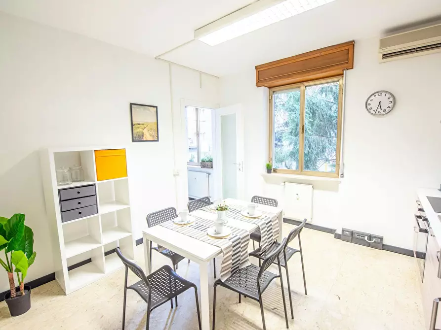 Immagine 4 di Camera in affitto  in Via della Rosta a Udine