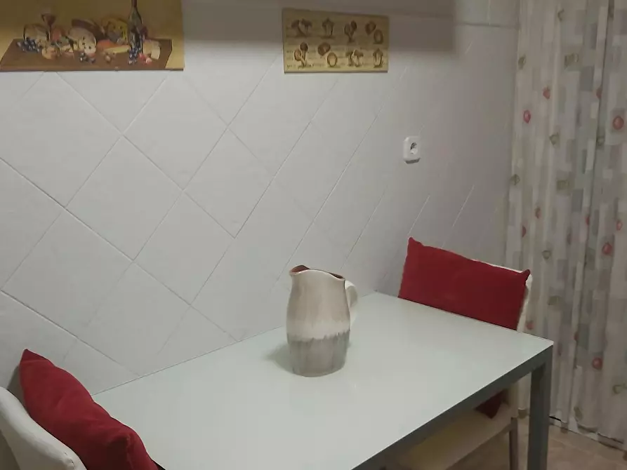 Immagine 6 di Camera in affitto  in Calle Telémaco a Madrid