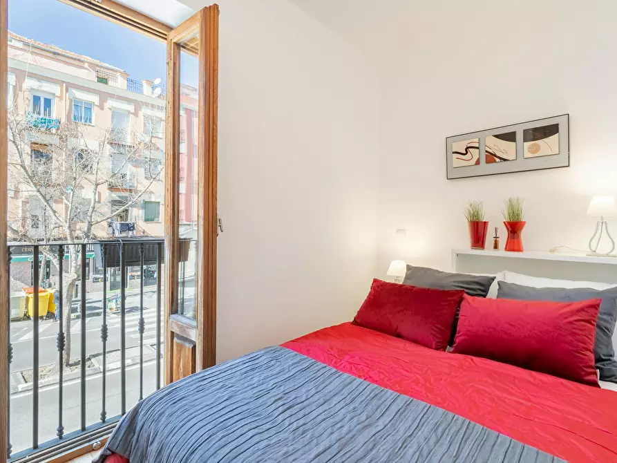 Immagine 9 di Appartamento in affitto  in Calle de Doña Urraca a Madrid