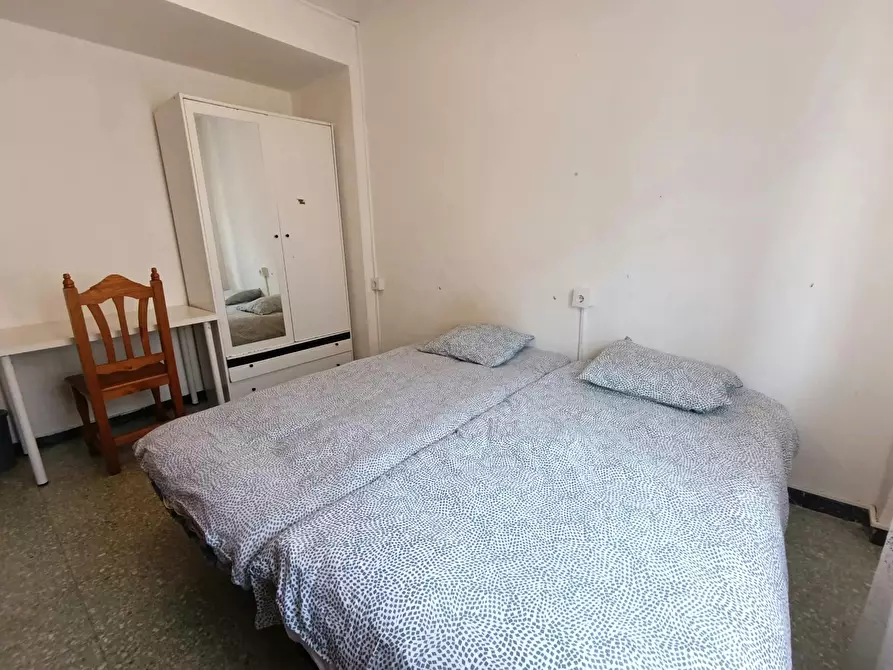 Immagine 3 di Camera in affitto  in Calle Faustino Álvarez a Sevilla