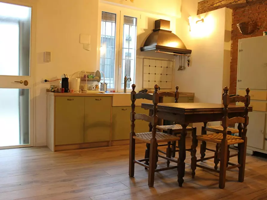 Immagine 2 di Casa indipendente in affitto  in Via Tofane a Milano