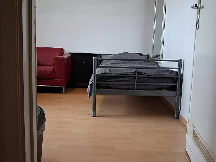 Immagine 8 di Camera in affitto  in Boulevard Belgica a Molenbeek-Saint-Jean