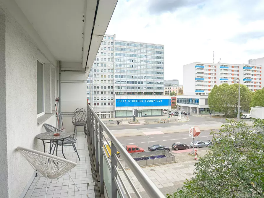 Immagine 8 di Appartamento in affitto  in Leipziger Straße a Berlin