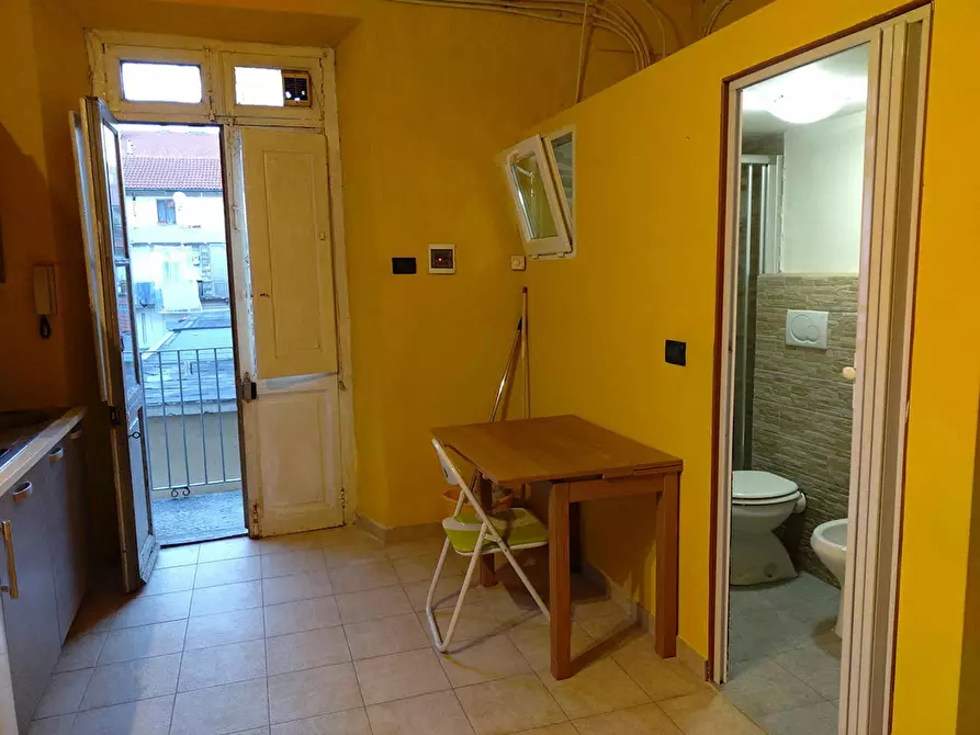 Immagine 6 di Appartamento in affitto  in Via Malone a Torino