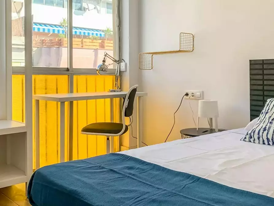 Immagine 2 di Camera in affitto  in Carrer de l'Antiga Travessera a Hospitalet De Llobregat, L'