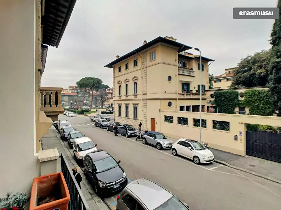 Immagine 4 di Camera in affitto  in Via Fra' Domenico Buonvicini a Firenze