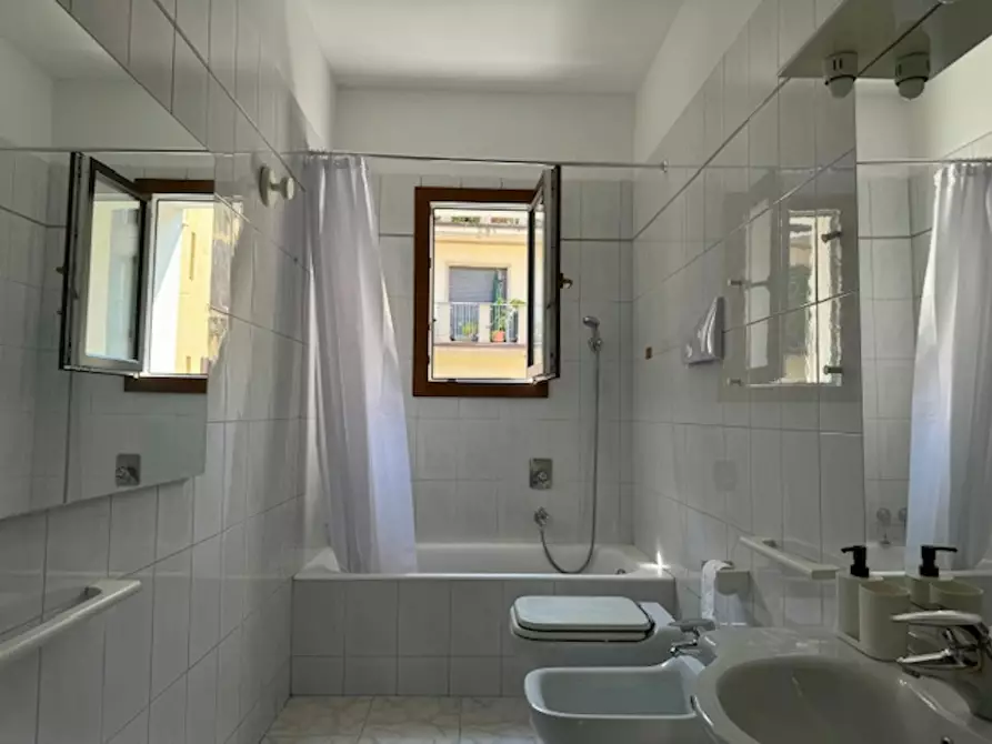 Immagine 7 di Appartamento in affitto  in Via Lambro a Milano