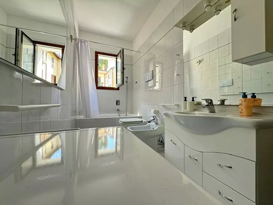 Immagine 8 di Appartamento in affitto  in Via Lambro a Milano