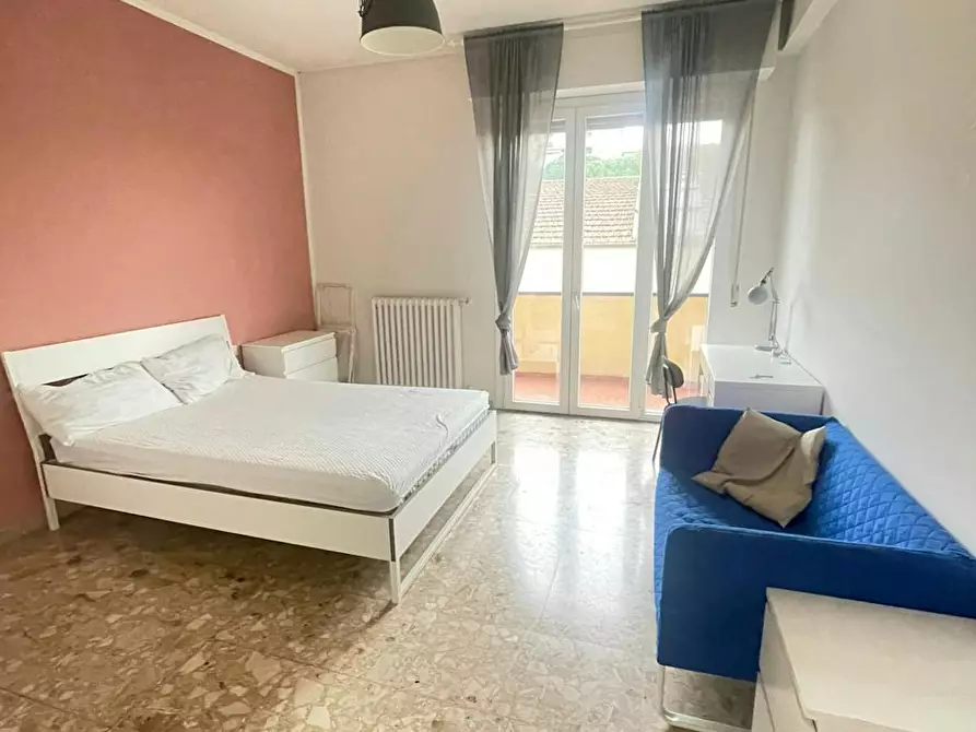 Immagine 2 di Camera in affitto  in Via Francesco Baracca a Firenze