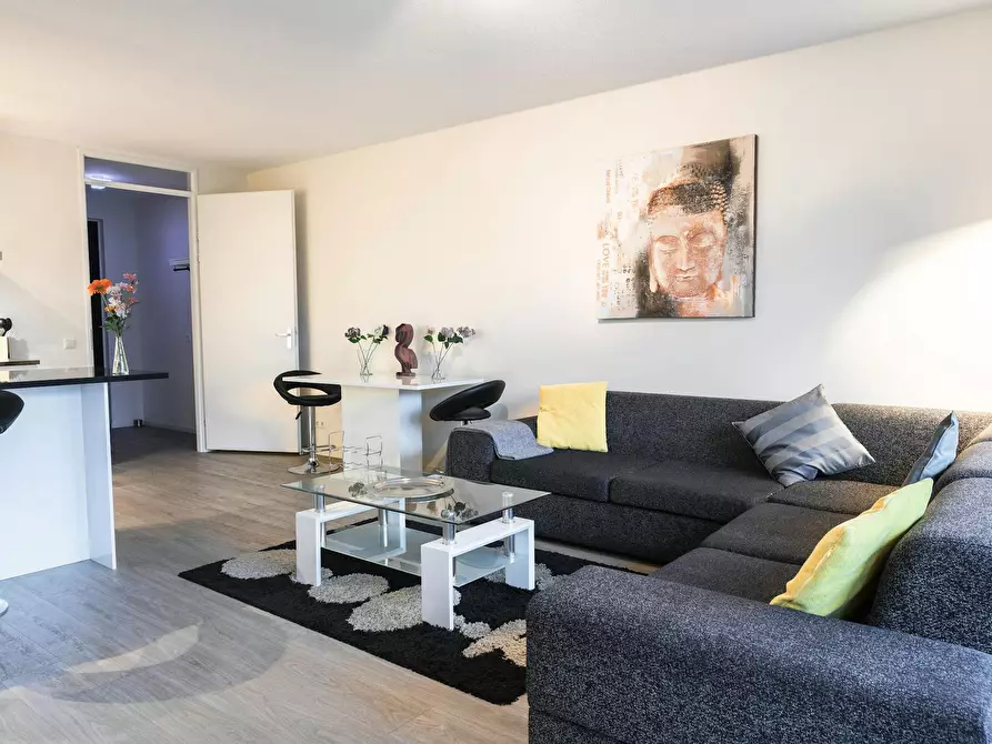 Immagine 1 di Appartamento in affitto  in Kruisplein a Rotterdam