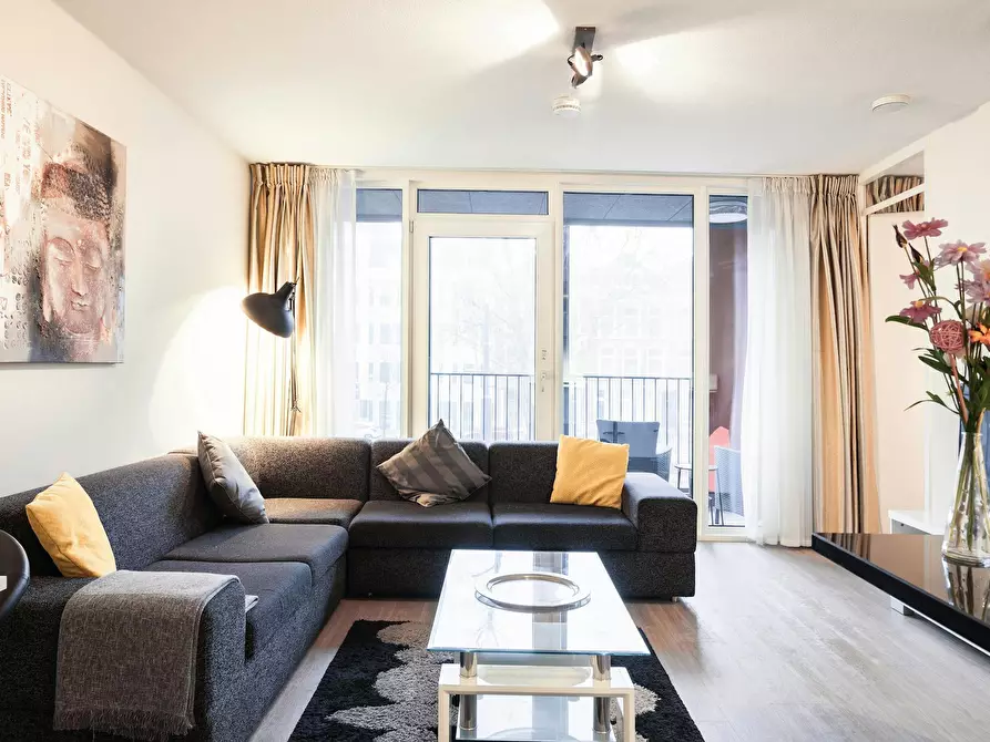 Immagine 3 di Appartamento in affitto  in Kruisplein a Rotterdam