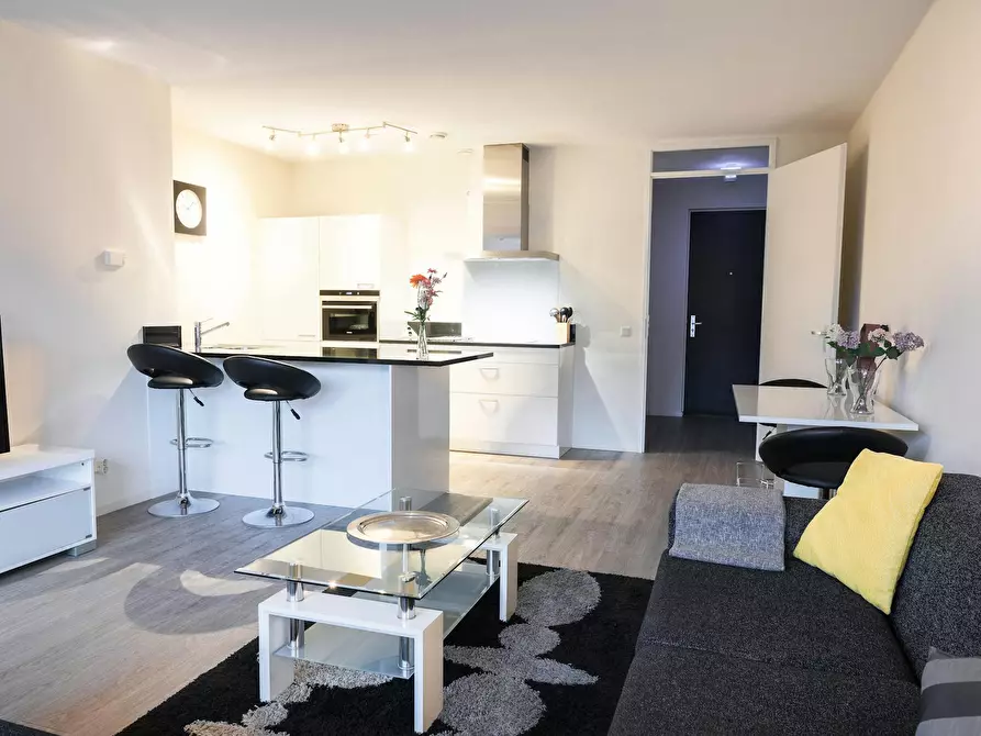 Immagine 6 di Appartamento in affitto  in Kruisplein a Rotterdam