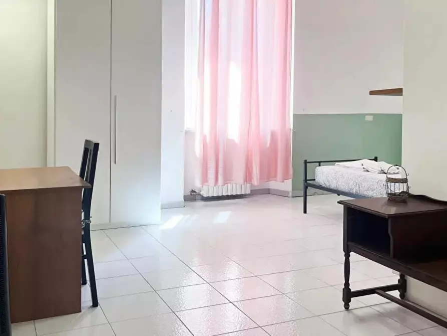 Immagine 1 di Appartamento in affitto  in Via Pavia a Milano
